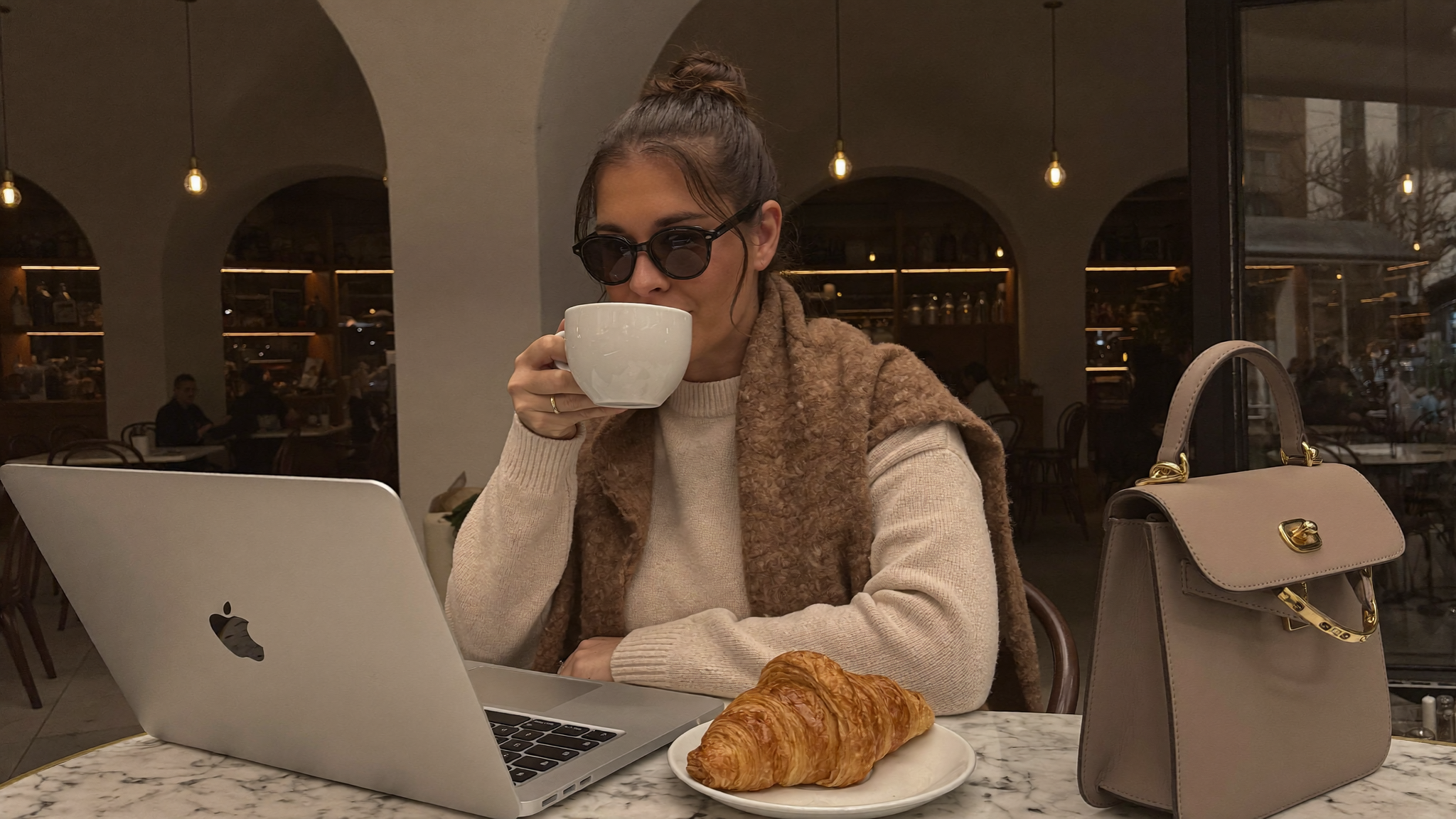 Amélie en séance de travail et coaching